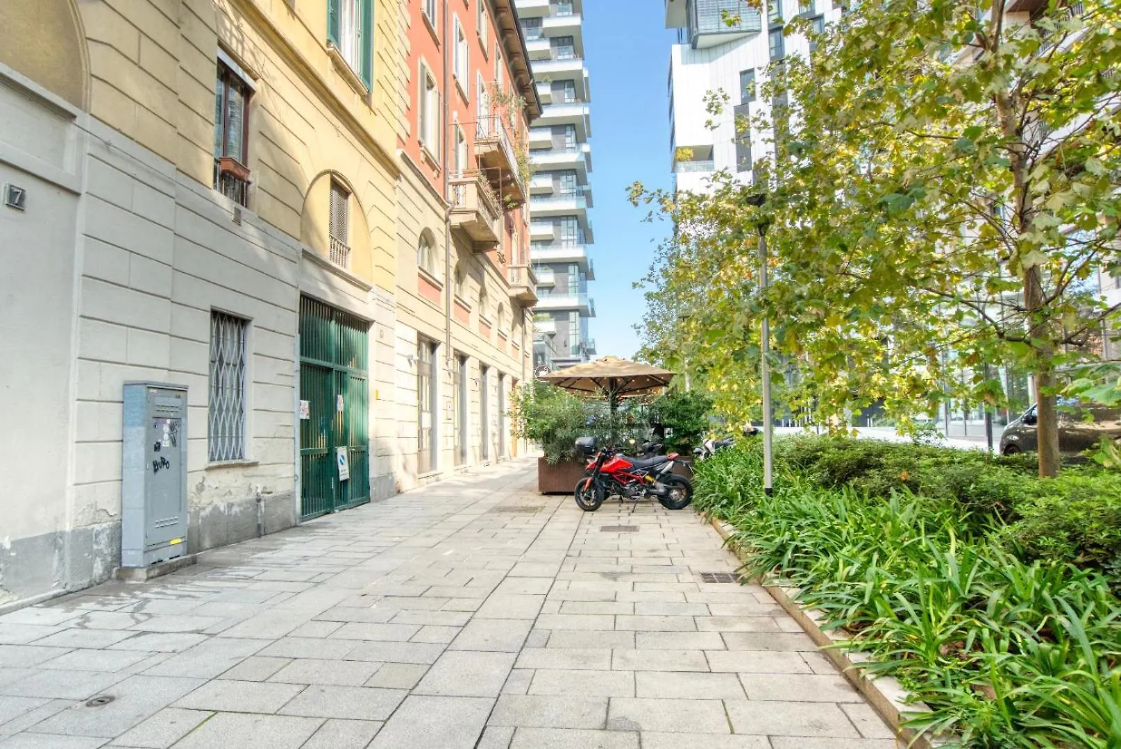 Caseospitali - Alexandra, Romantico Bilocale Di Design In Zona Bosco Verticale, Rinnovato E Accessoriato Μιλάνο Διαμέρισμα