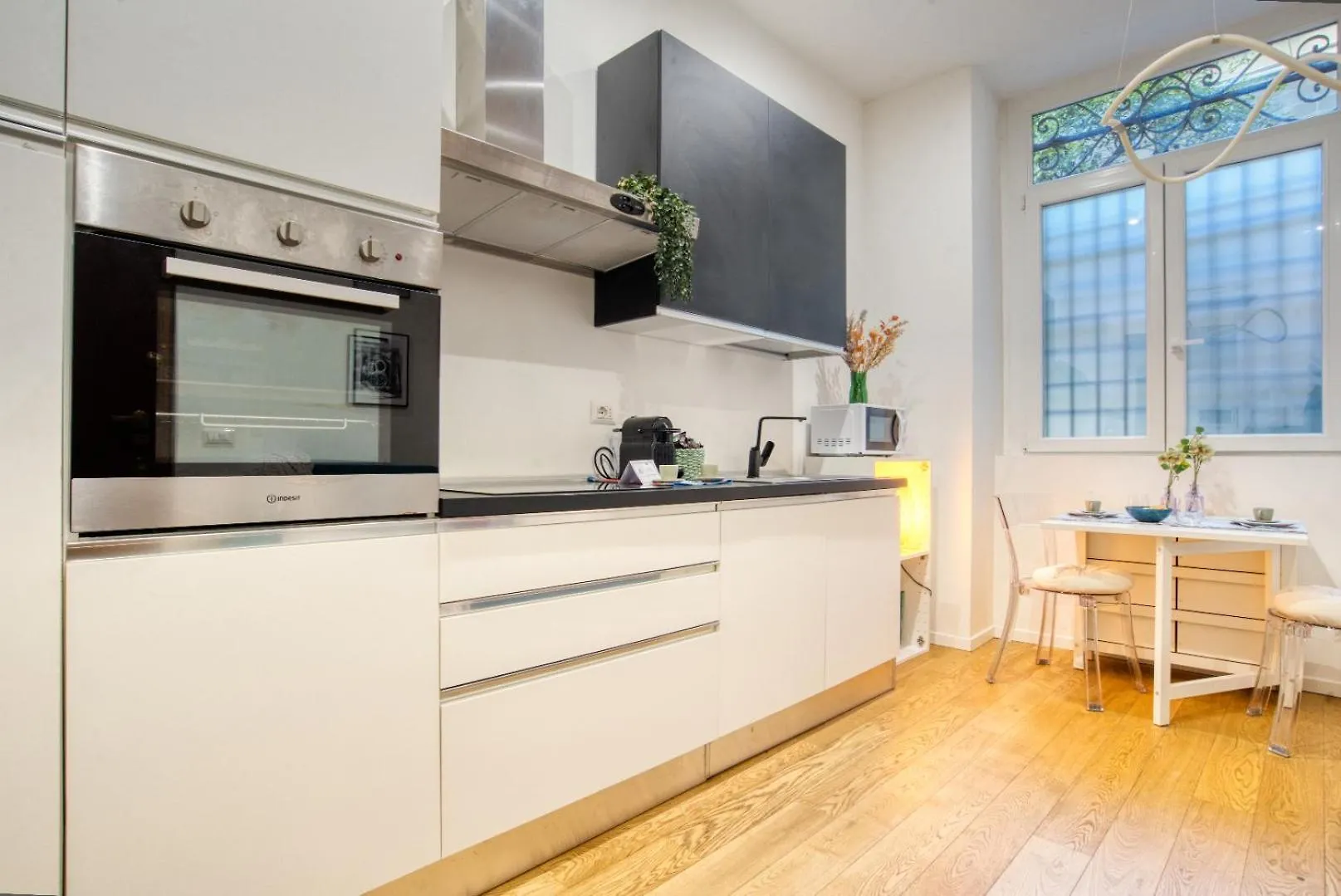 Διαμέρισμα Caseospitali - Alexandra, Romantico Bilocale Di Design In Zona Bosco Verticale, Rinnovato E Accessoriato Μιλάνο Ιταλία